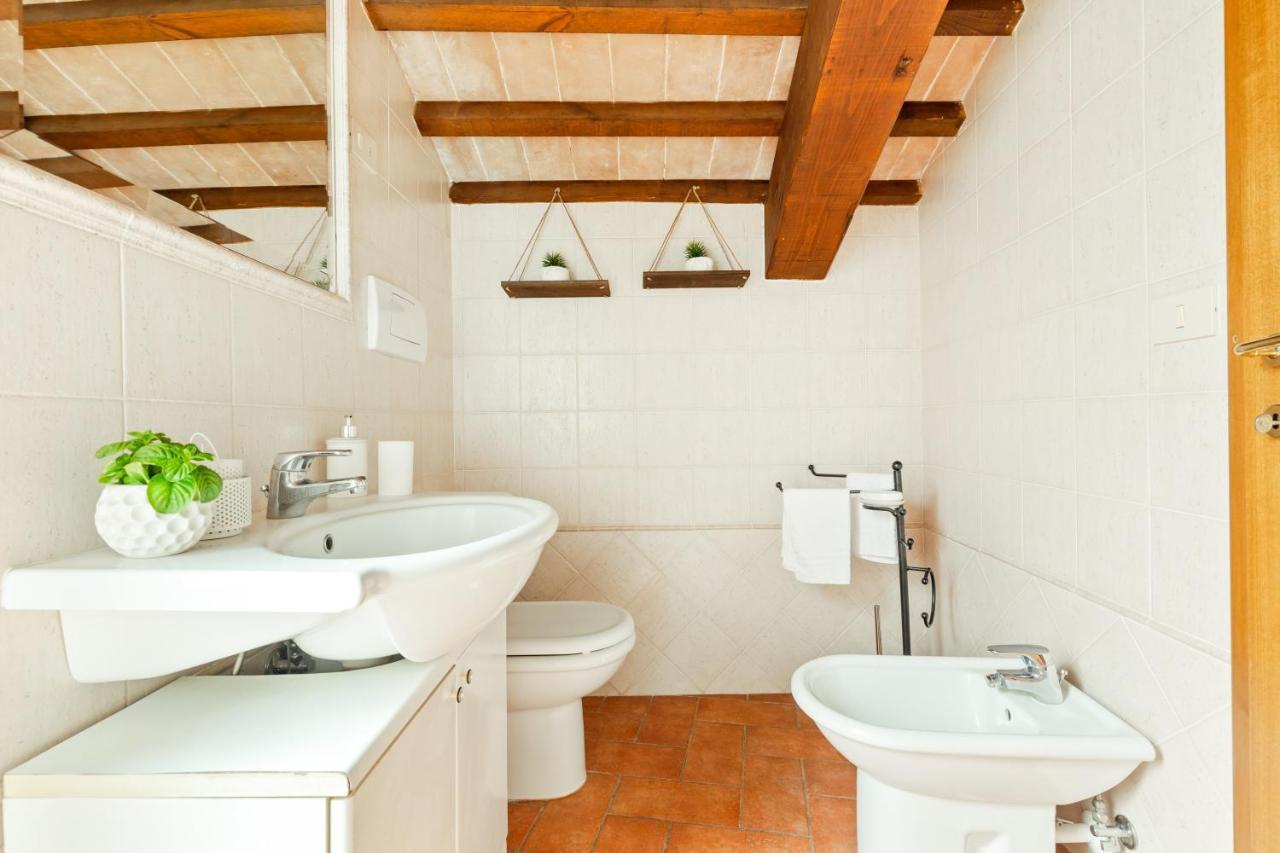 Noi2Vacanze Fortino D'Amore Contignano Extérieur photo